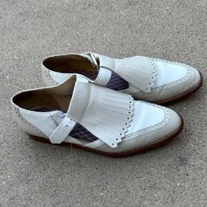 Kenneth Cole Vintage White Brogue Loafers